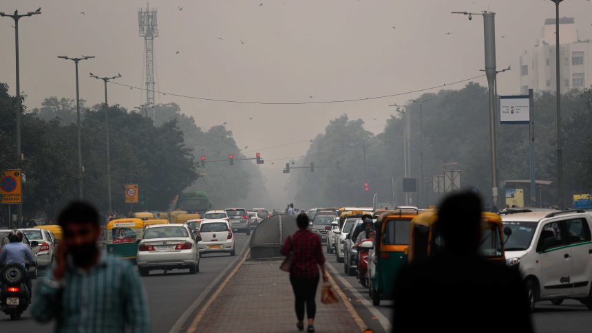 Delhi Air Quality Crisis 2024 – Smog over the city
