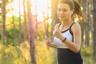 10 Healthy Morning Habits to Boost Productivity and Well-Being